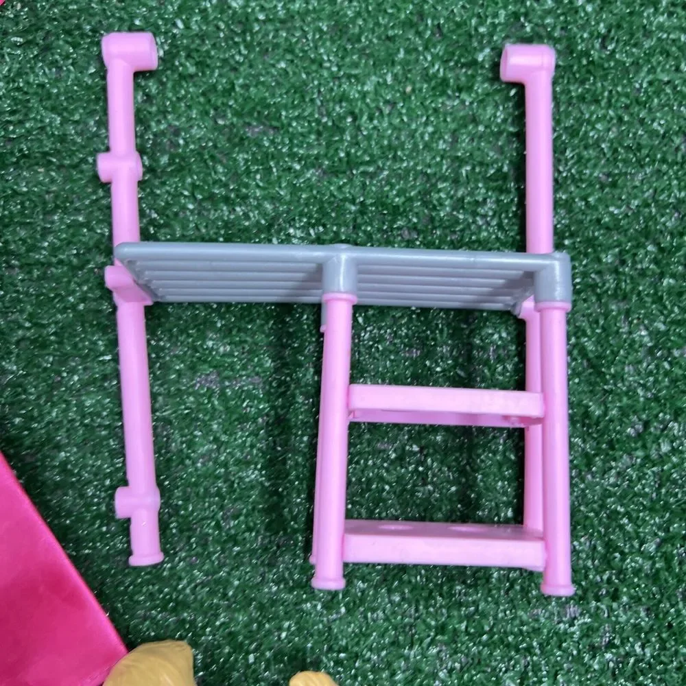Barbie‎ Lot Of Accessories Dress Hanger Table Wheel Dog Hula Hoop